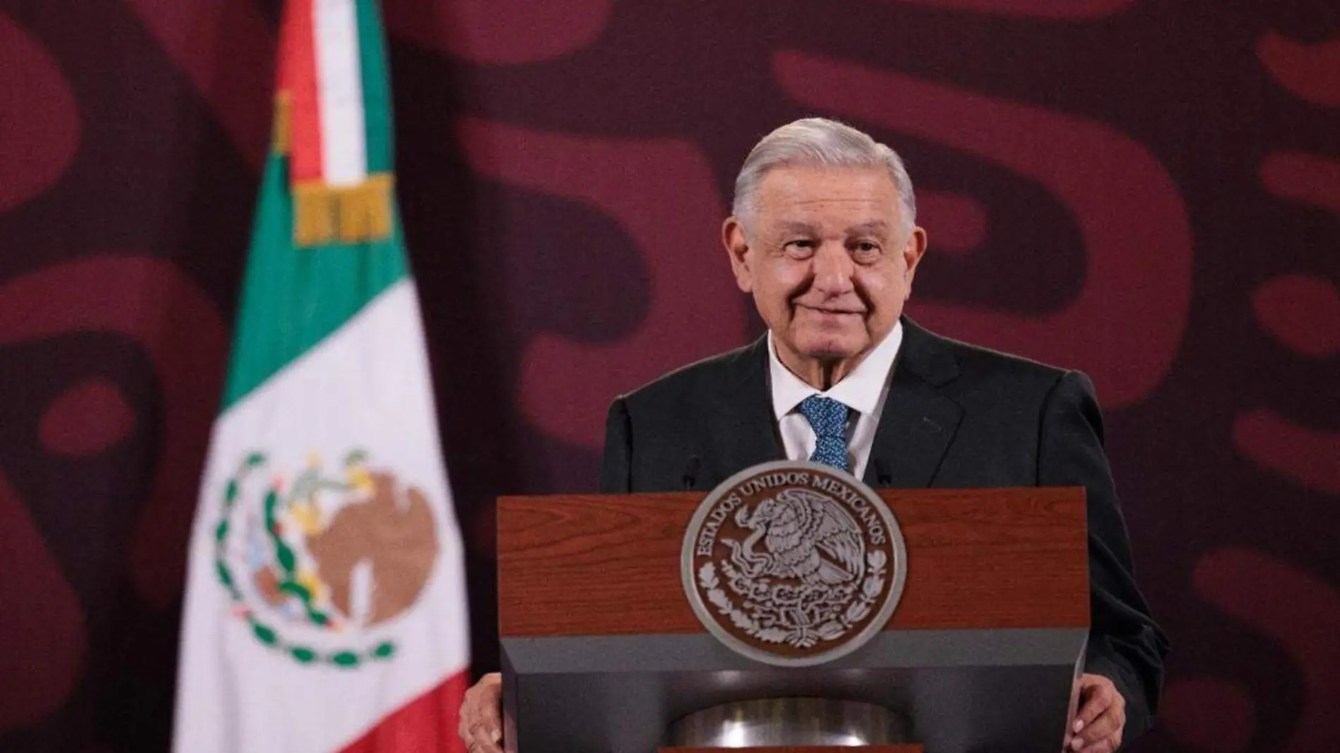 AMLO (1)